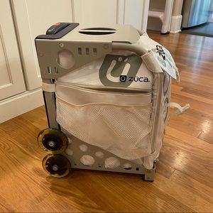 Zuca in white, dry-erase material (bag and frame)